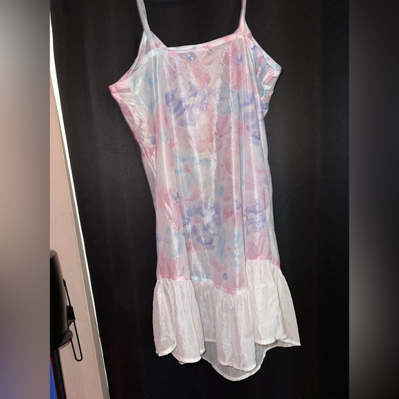 Vintage Avon Nightie - Picture 2 of 3